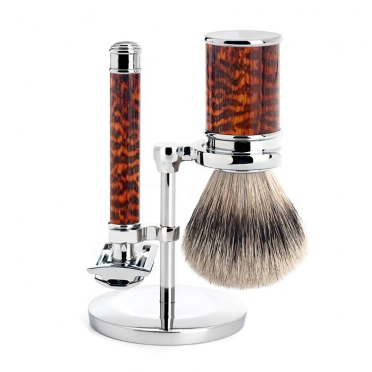 Alternative view of Classic Traditional Men Wet Shaving Set