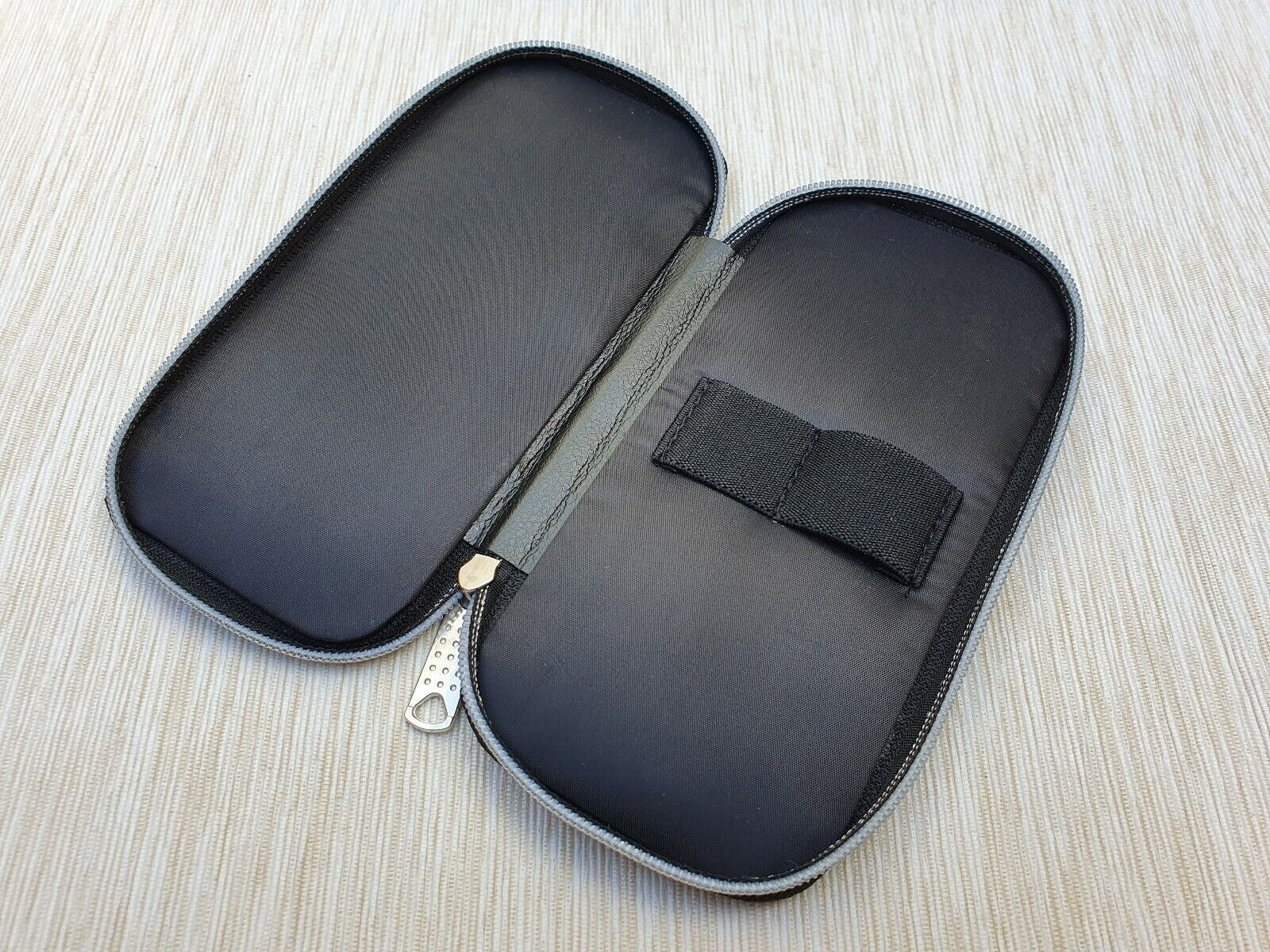 Straight Razor Kit Case for Travelling - Image 3