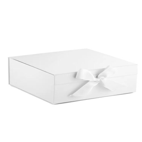 Alternative view of Shaving Kit Gift Box with Magnetic Closure & Ribbon