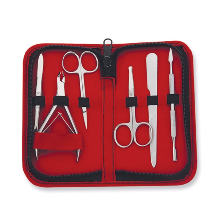 Leo Beauty Pro Manicure Pedicure Leather Kit