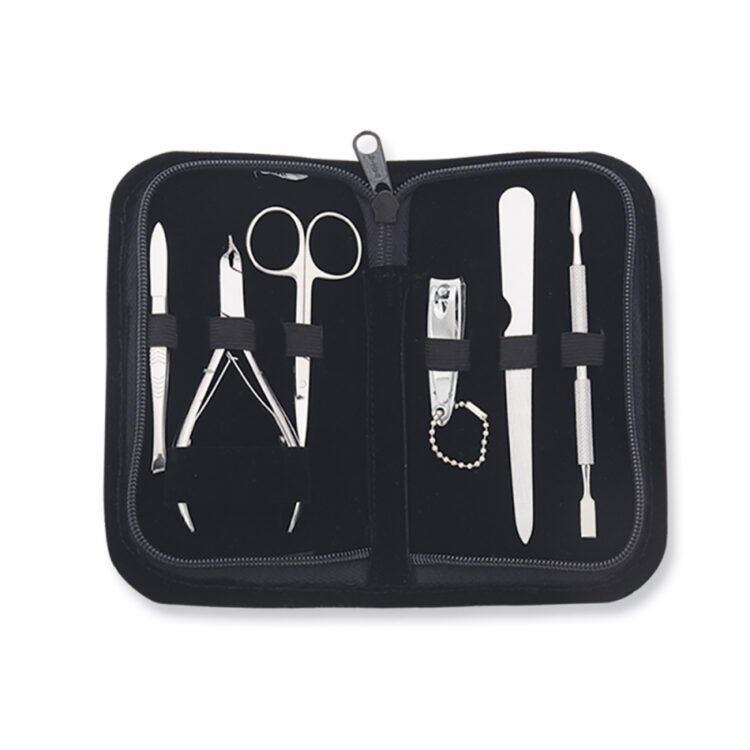 Leo Beauty Pro Manicure Pedicure Leather Kit